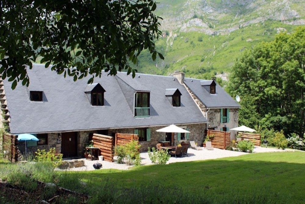 Trail running, trekking, wild camping & snowshoeing trips guided by International Mountain Leaders from our base in Chamonix Mont-Blanc